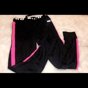 💞 🖤 PINK Leggings 🖤 💞